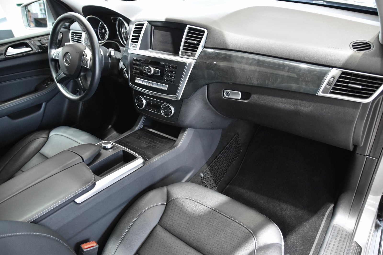 Mercedes-Benz M Class 2015 Silver