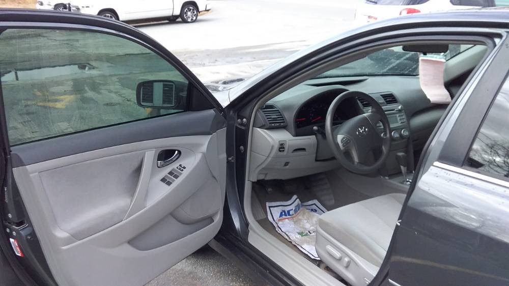 Toyota Camry 2010 Gray
