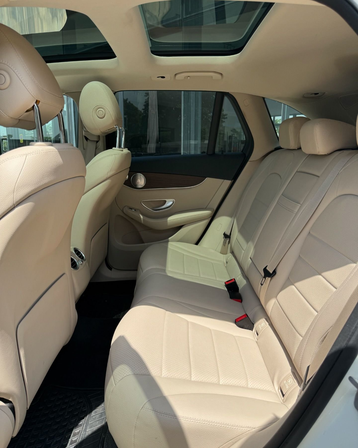 Mercedes-Benz GLC300 2020 