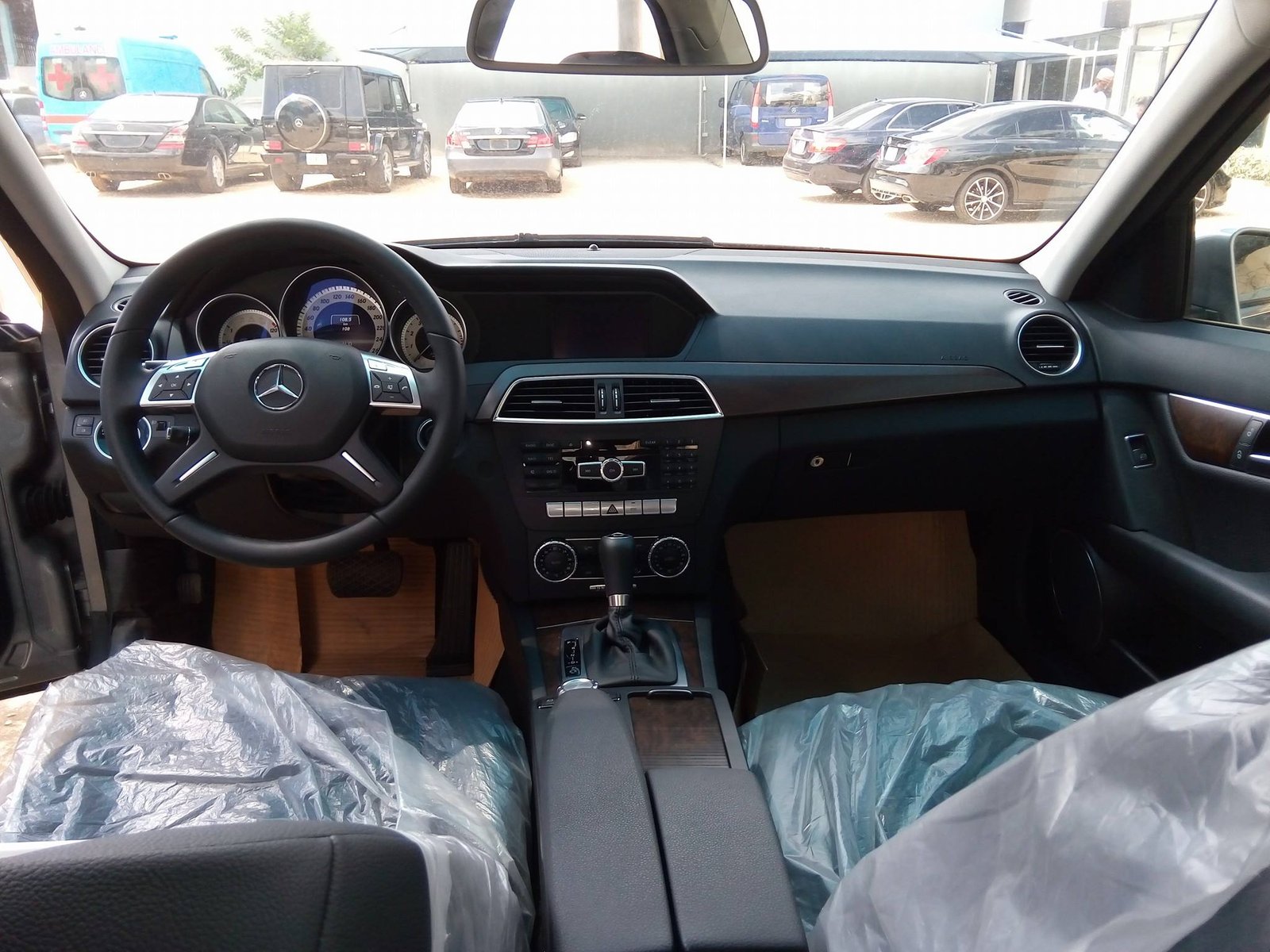 Mercedes-Benz C250 2013