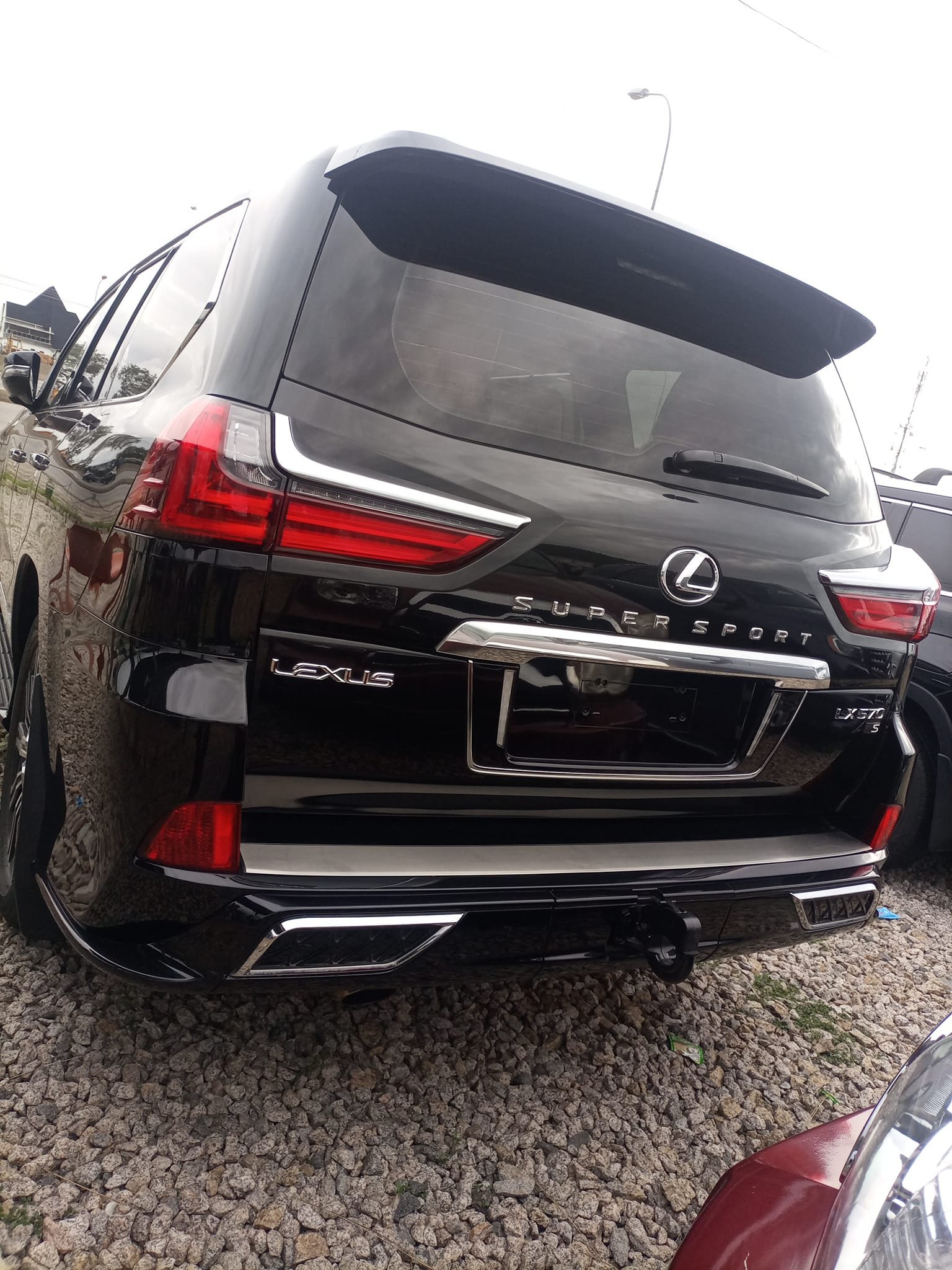 Lexus Super sport 570 Model 2019