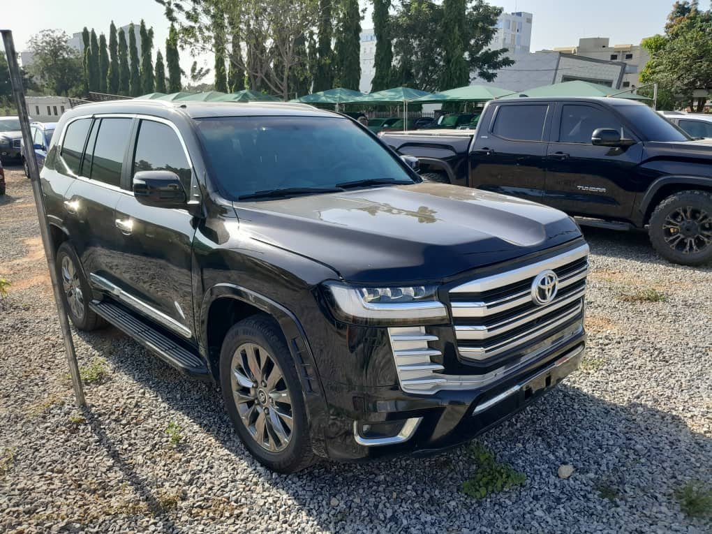 Toyota Landcruiser upgraded  Automatic Transmission