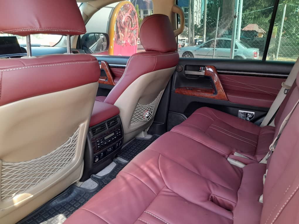 Toyota Landcruiser upgraded  Automatic Transmission