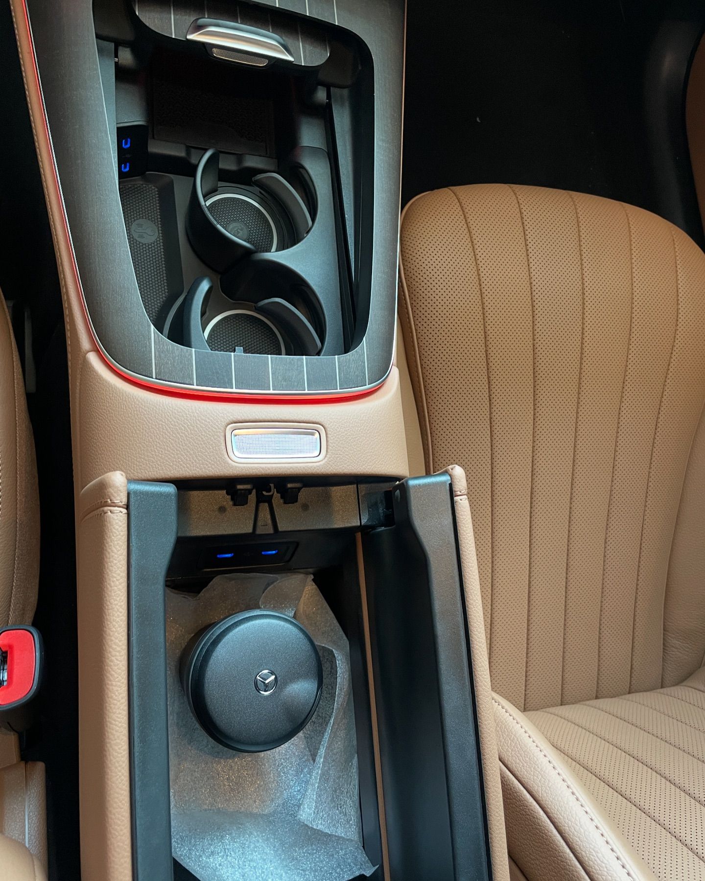 Mercedes-Benz E200, 2024