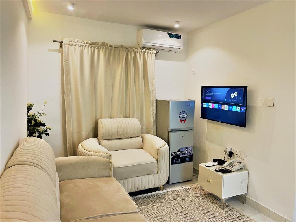 Imperio Apartment. One-Bedroom Apartment