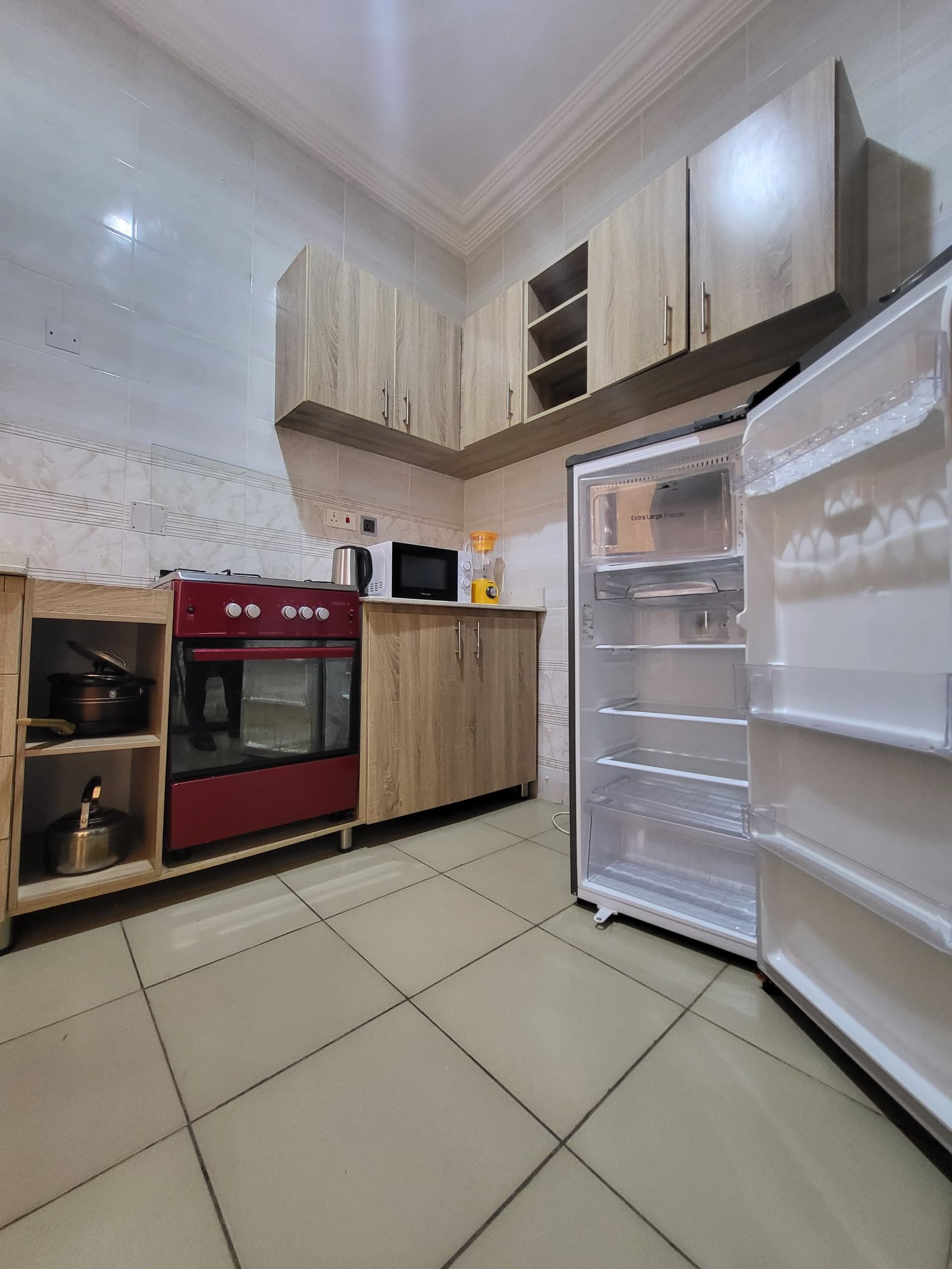 MIRAPAC PROPERTIES; FURNISHED AND SERVICED 1,2&amp;3 BEDROOM APARTMENTS