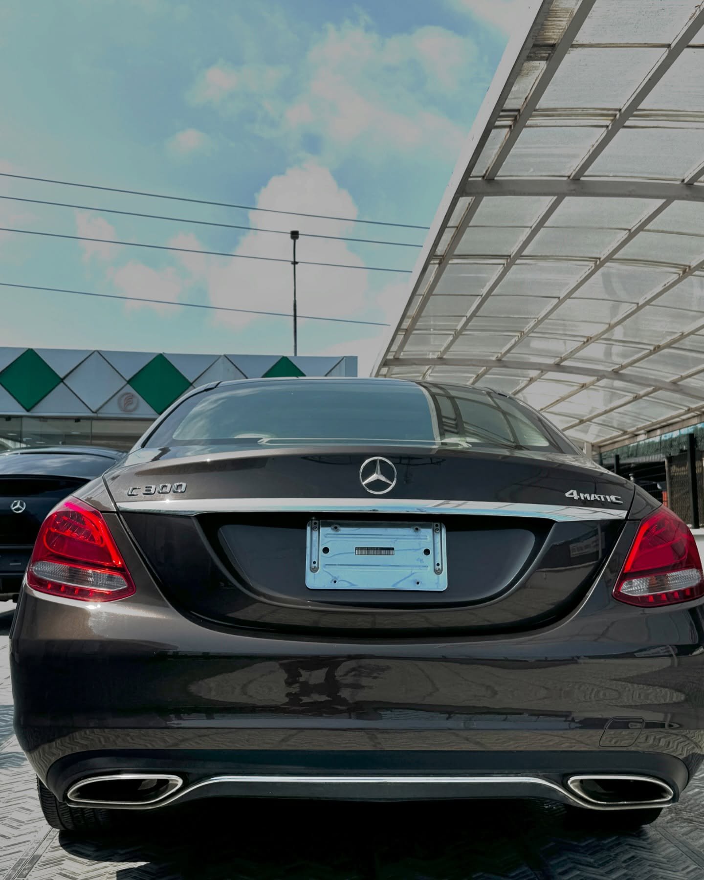 Mercedes Benz C300 Luxury Edition