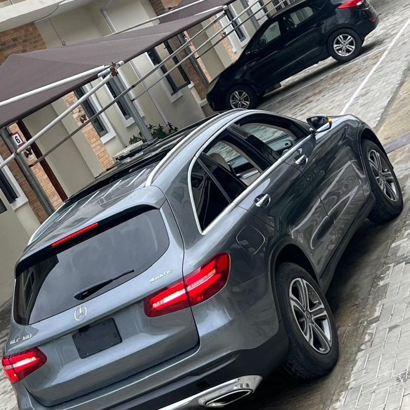 2017 GLC300