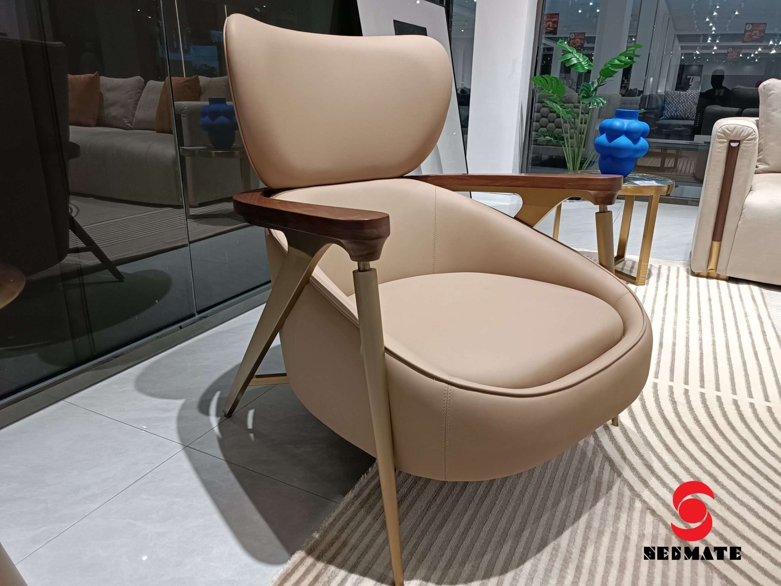 Bedmate Titan Armchair Chair (LCC119)