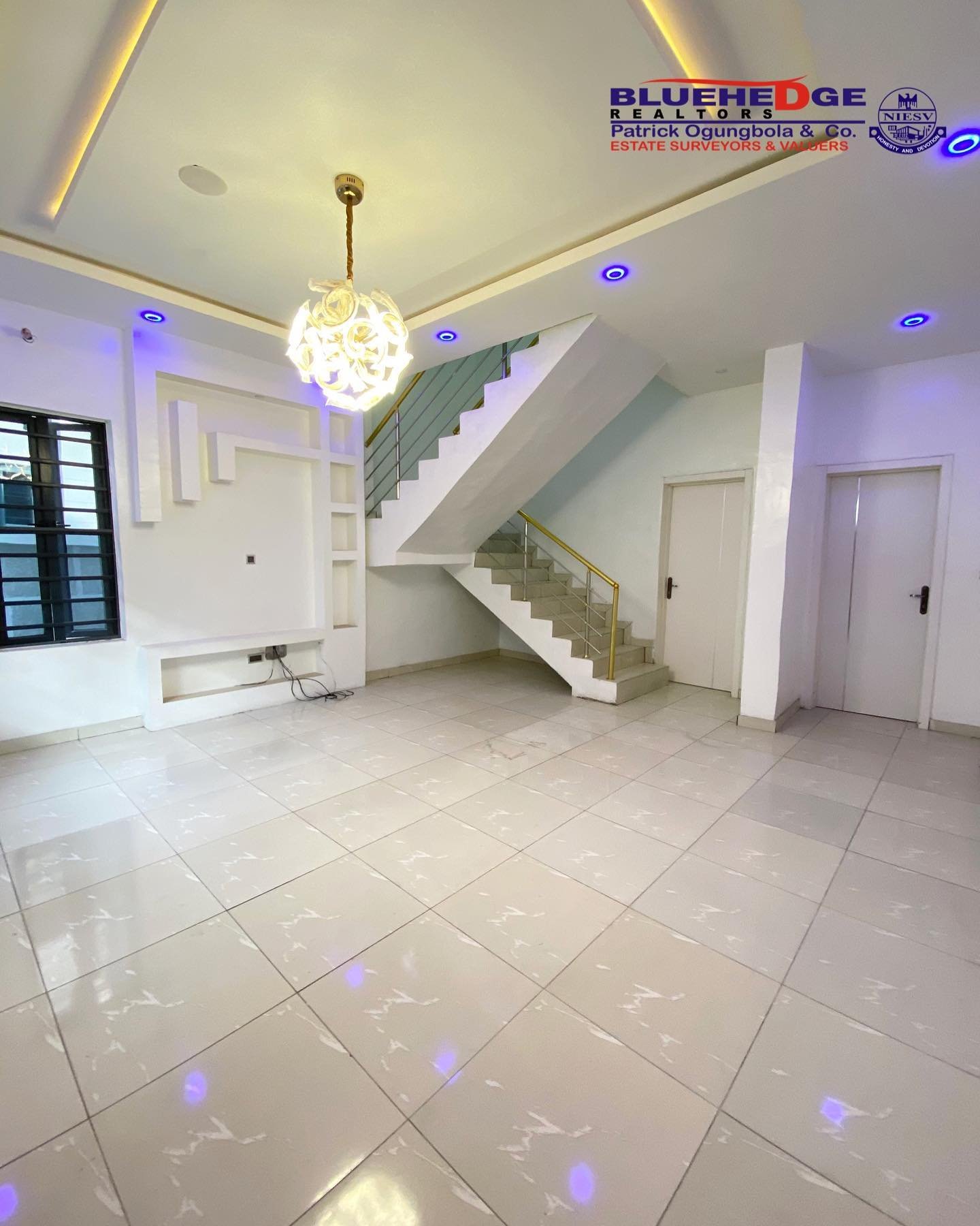 4 BEDROOM DETACHED DUPLEX FOR