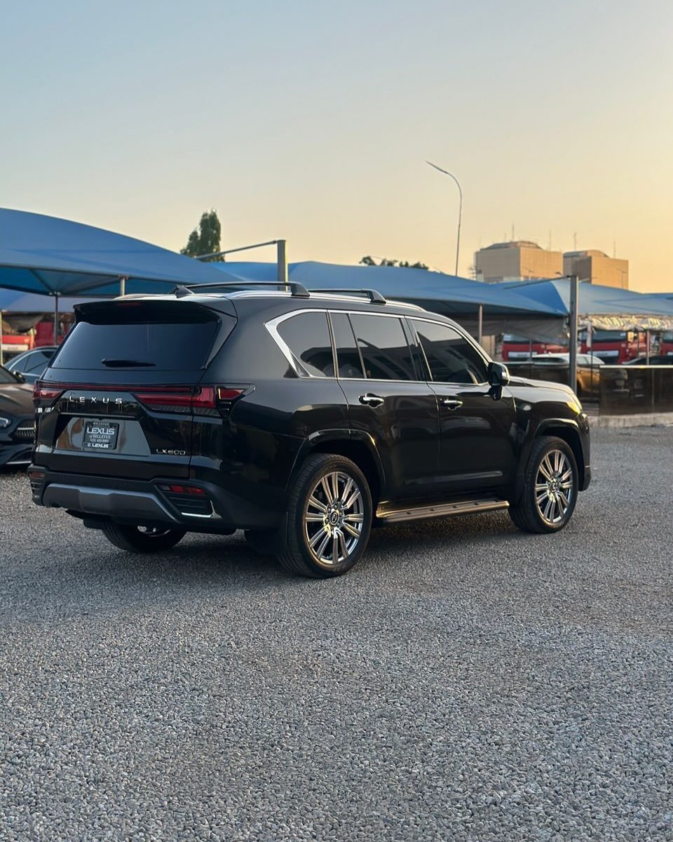 BRAND NEW LX 600 ULTRA LUXURY (2024)