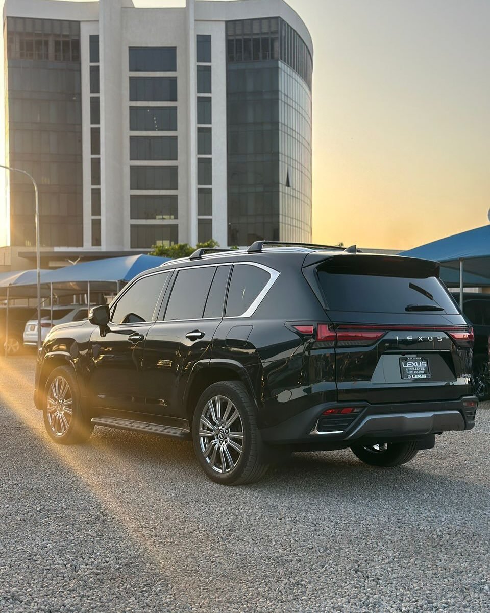 BRAND NEW LX 600 ULTRA LUXURY (2024)