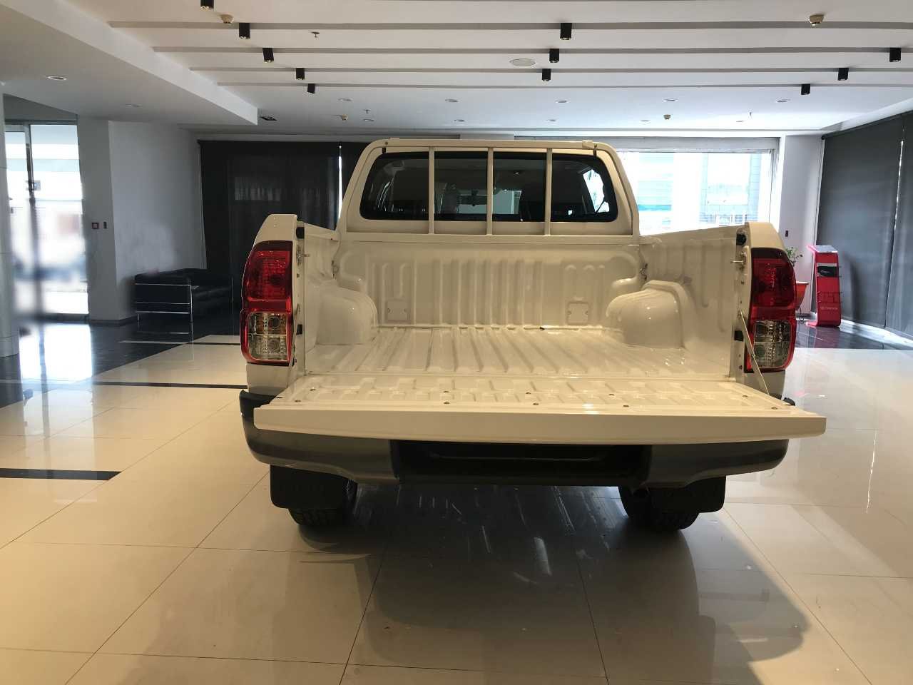 Toyota Hilux, 2016