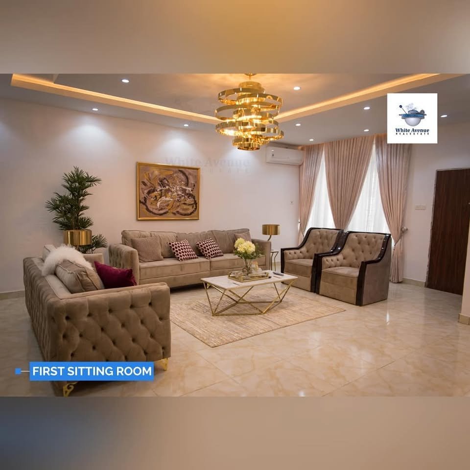 White Avenue Real Estate